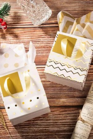 12Pcs Mini Metallic Gift Bags with Handles
