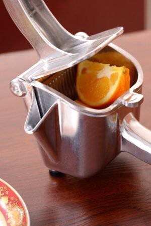Heavy Duty Lemon Squeezer, Aluminum Citrus Press for Lime & Orange